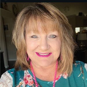 Meet your Posher, Diane